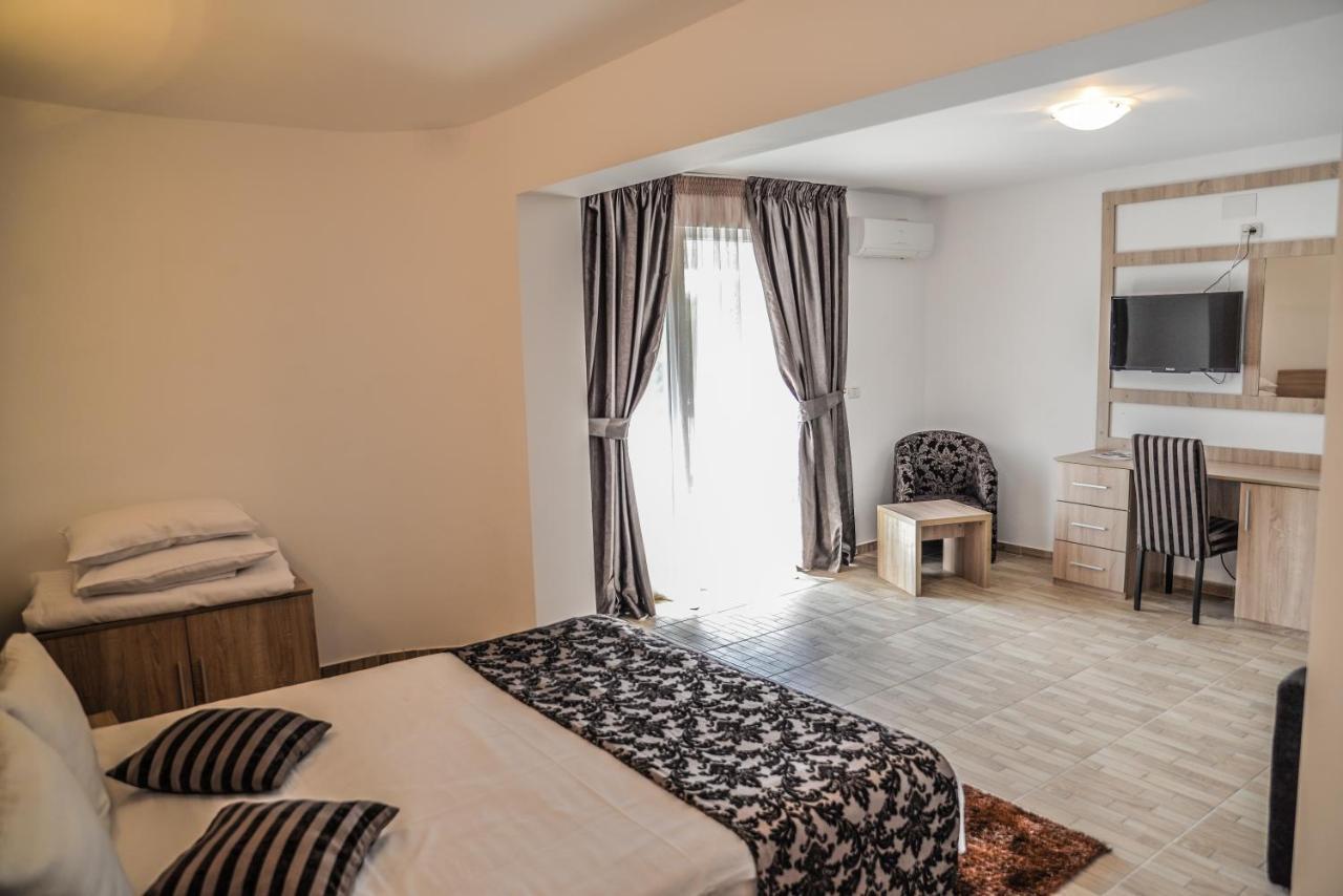 Hotel Ammon Venus Zewnętrze zdjęcie
