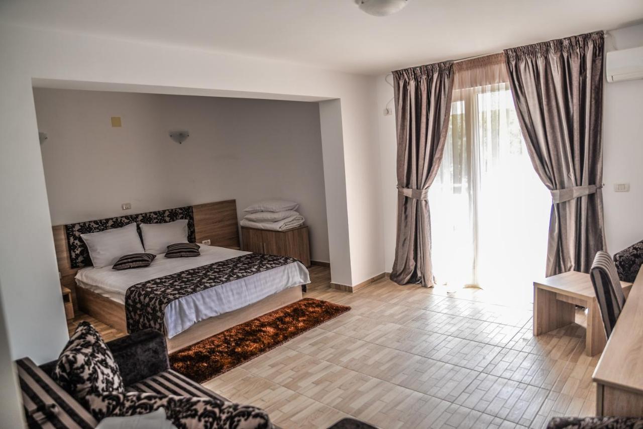 Hotel Ammon Venus Zewnętrze zdjęcie